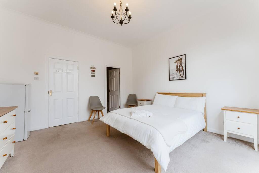 Spacious Ensuite Room Near Top Tourist Attractions London Ngoại thất bức ảnh